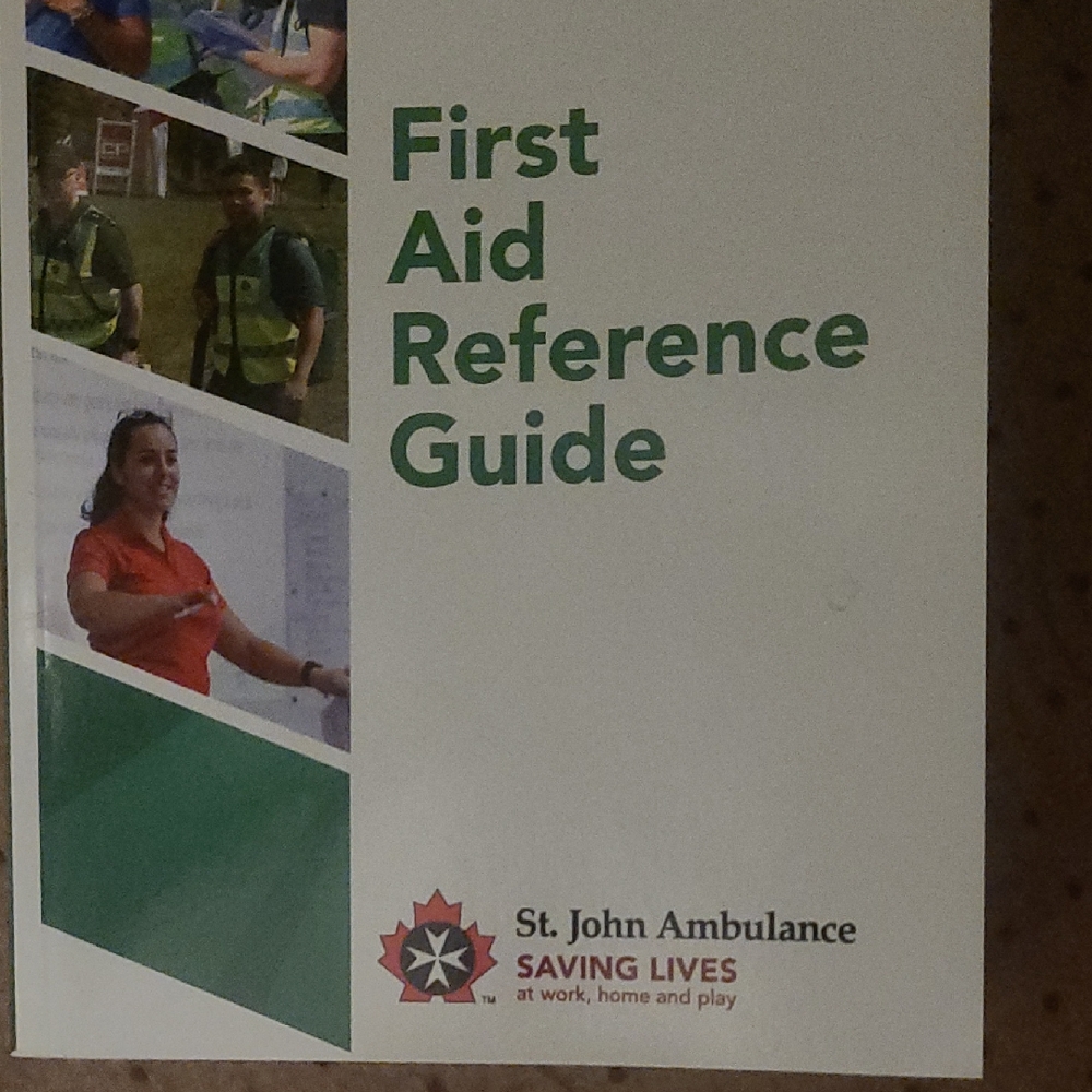 St. John First Aid Reference Guide - Green and Red